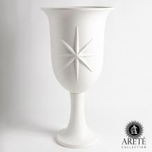 Global Views Company AC1.10000 - Compass Rose Urn - Matte White